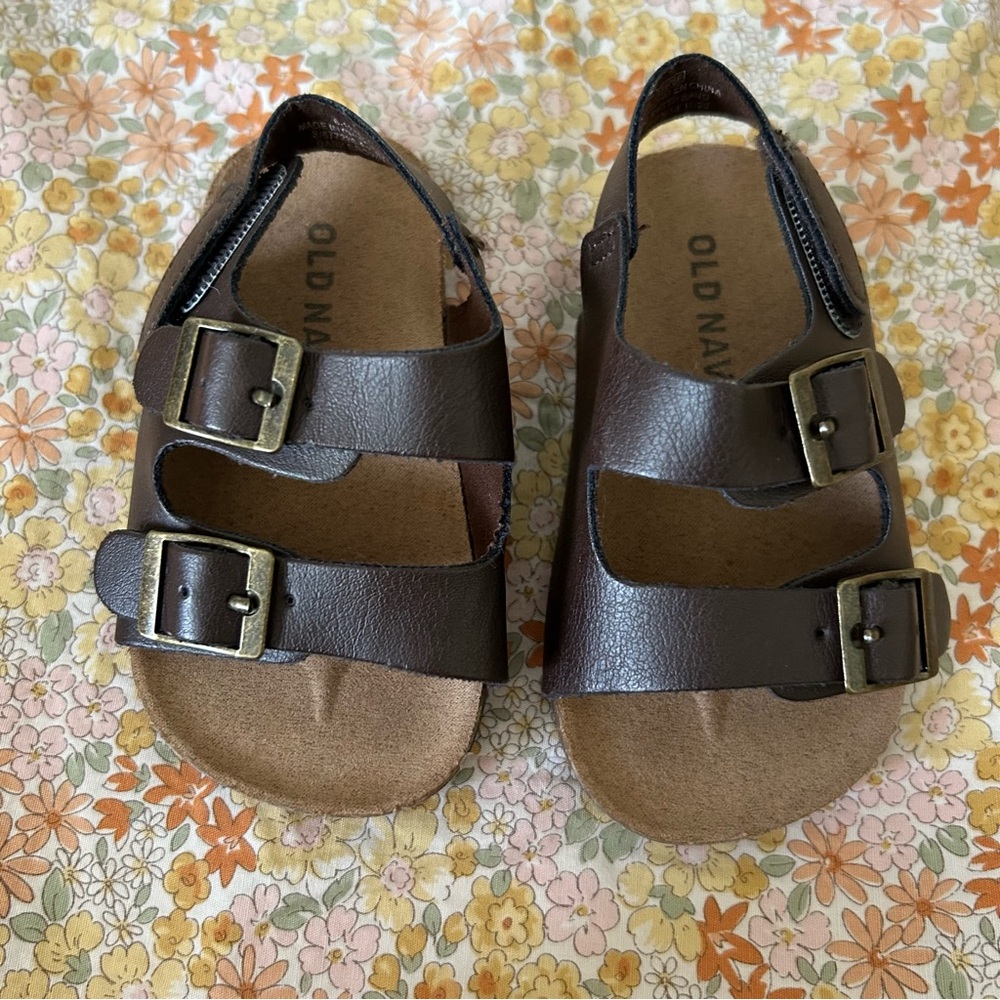 Old Navy Sandals